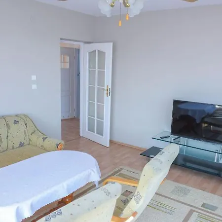 Apartament Rodzinny W Zatorze Apartman *